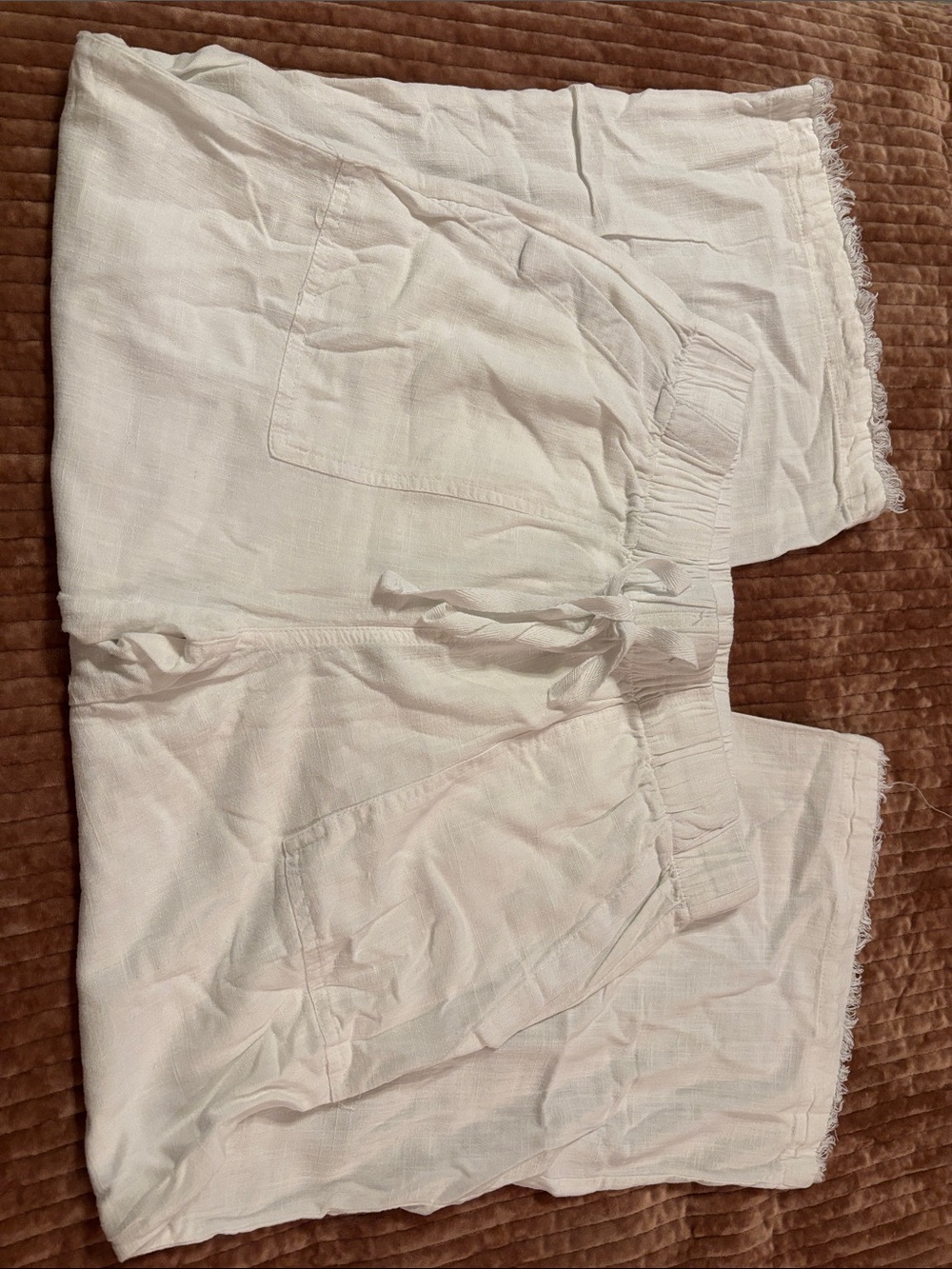 Thread & Supply White Linen-Blend Drawstring Shorts